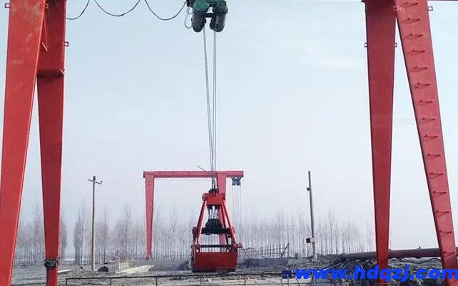 電動葫蘆抓斗門式起重機電機為什么會發(fā)生飛車問題?實際現(xiàn)象是啥? 電動葫蘆抓斗門式起重機電機為什么會發(fā)生飛車問題?實際現(xiàn)象是啥?